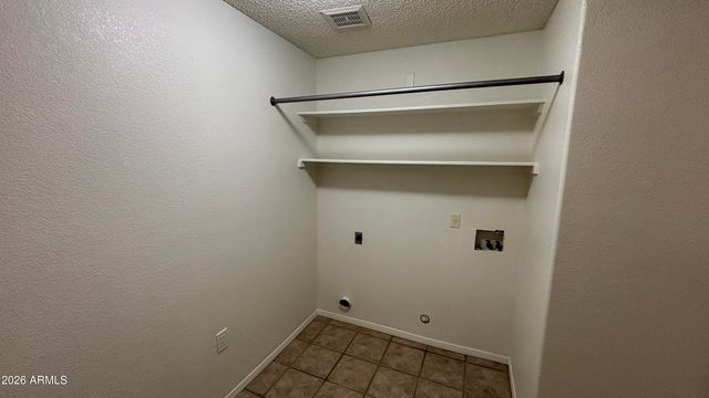 11213 E MERCER Lane, Scottsdale, AZ 85259