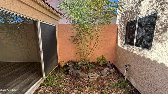 11213 E MERCER Lane, Scottsdale, AZ 85259