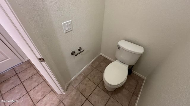 11213 E MERCER Lane, Scottsdale, AZ 85259