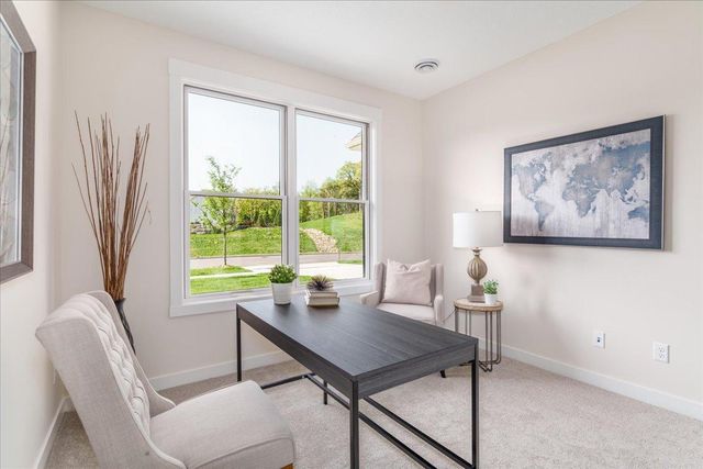 2225 Sharon Lane, Hudson, WI 54016