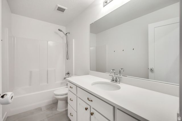 1058 S LILAC WAY, Mapleton, UT 84664