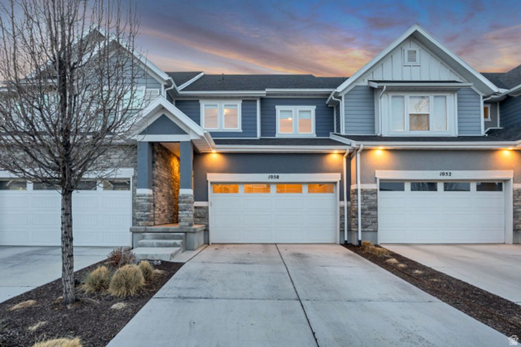 1058 S LILAC WAY, Mapleton, UT 84664