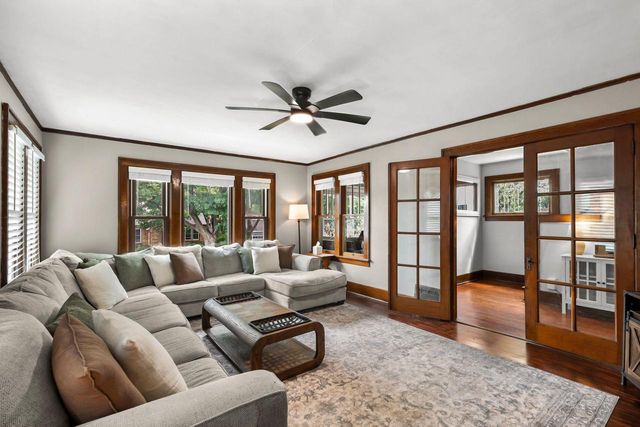 609 Oneida Street, Beaver Dam, WI 53916