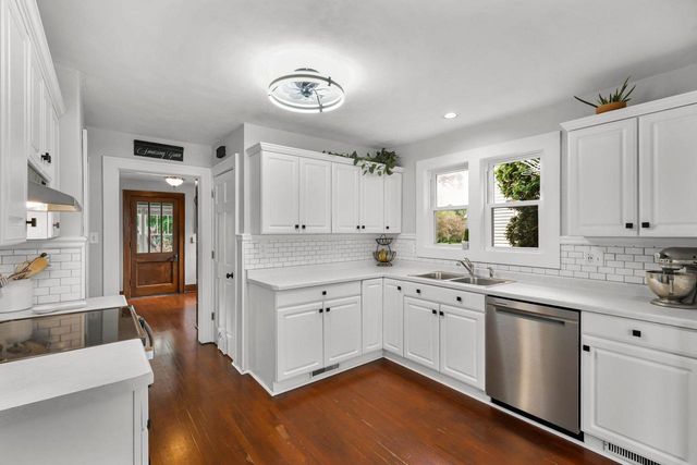 609 Oneida Street, Beaver Dam, WI 53916