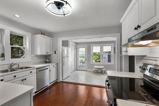609 Oneida Street, Beaver Dam, WI 53916