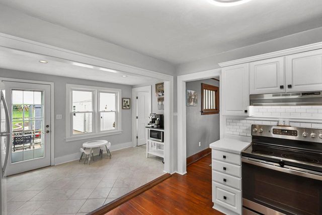 609 Oneida Street, Beaver Dam, WI 53916