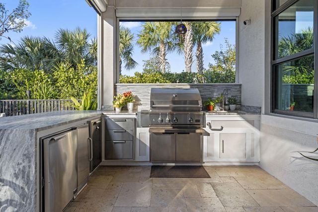 5705 Gauguin Terrace, Palm Beach Gardens, FL 33418