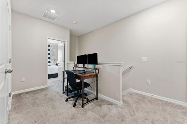 31607 BLUE PASSING LOOP, Wesley Chapel, FL 33545