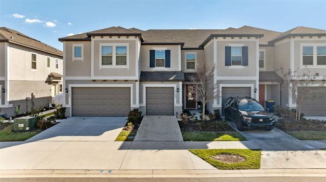 31607 BLUE PASSING LOOP, Wesley Chapel, FL 33545