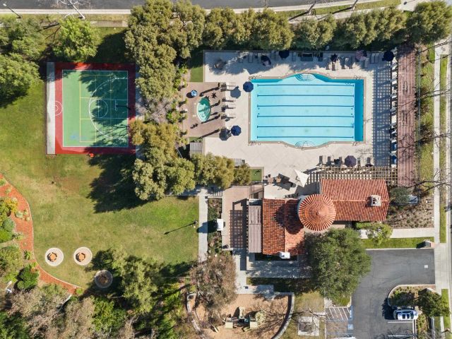 3133 Amberwood Ln, Escondido, CA 92027