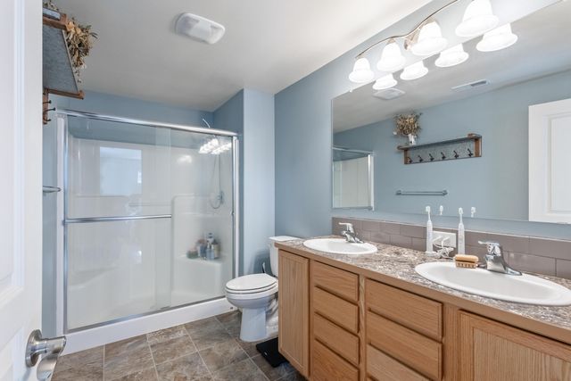 3174 SW Cascade Avenue, Redmond, OR 97756