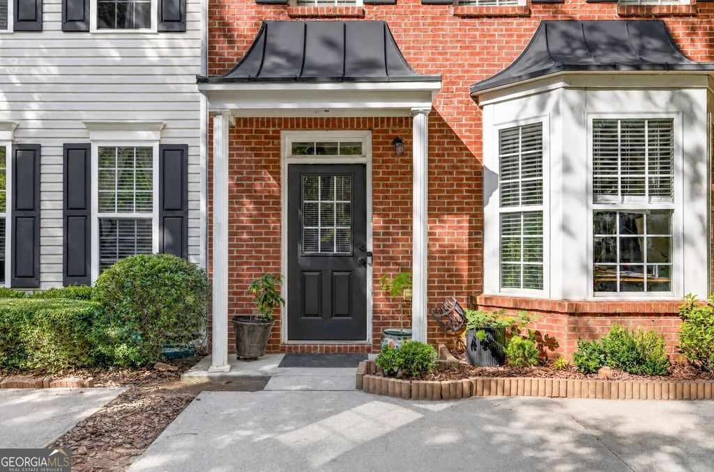 570 Gale Court # 39, Alpharetta, GA 30004 — photo 2
