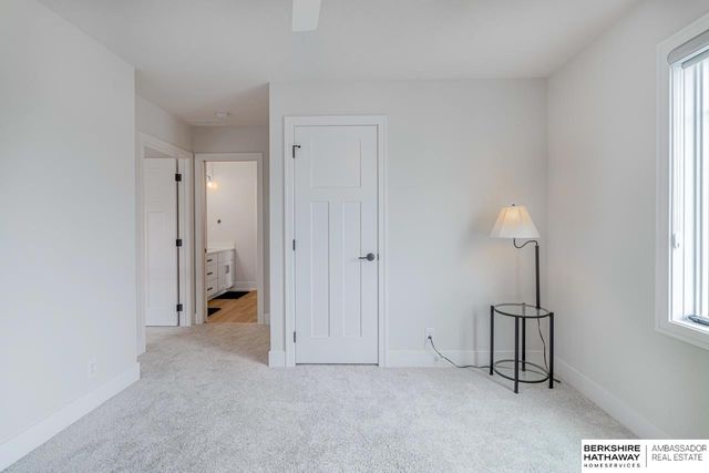 4803 N 189th Street, Elkhorn, NE 68022