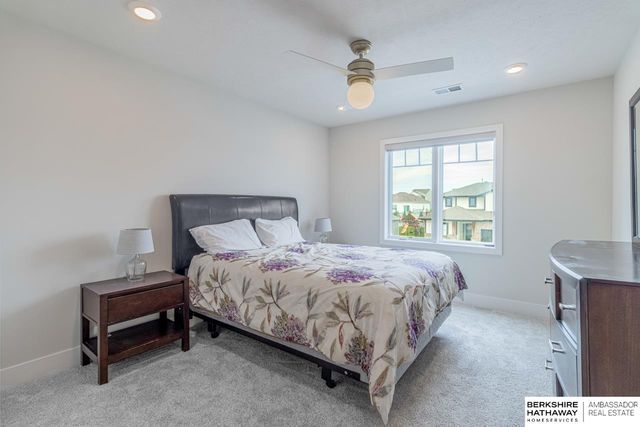 4803 N 189th Street, Elkhorn, NE 68022