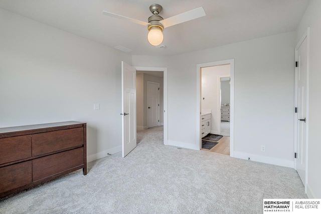 4803 N 189th Street, Elkhorn, NE 68022