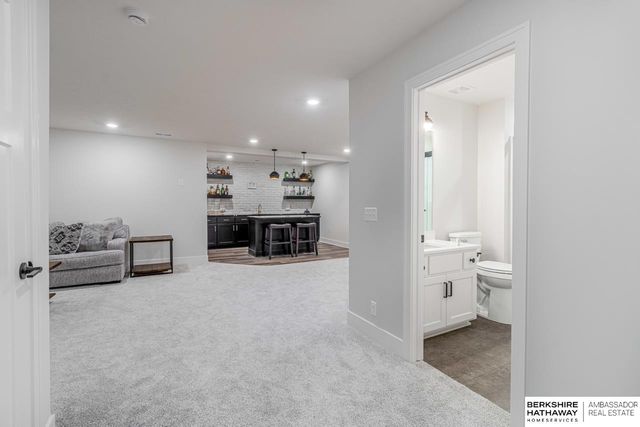 4803 N 189th Street, Elkhorn, NE 68022