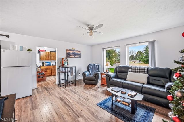 3250 State Route 534, Newton Falls, OH 44444