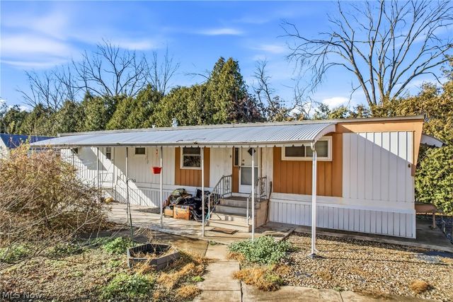 3250 State Route 534, Newton Falls, OH 44444