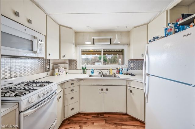 3250 State Route 534, Newton Falls, OH 44444