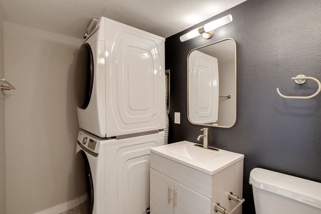 3101 Sondra Drive 207, Fort Worth, TX 76107