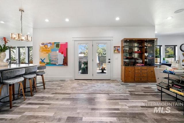 1541 Clear Creek Loop, Twin Falls, ID 83301