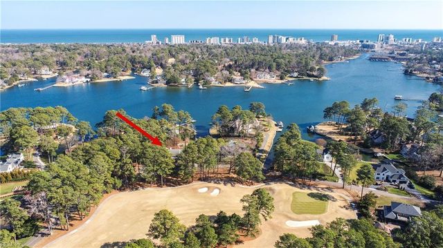 952 Oriole DR, Virginia Beach, VA 23451