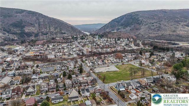 203 Columbia Avenue, Palmerton Boro, PA 18071