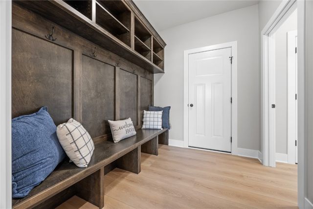 1000 Hampshire Circle, Marion, IA 52302