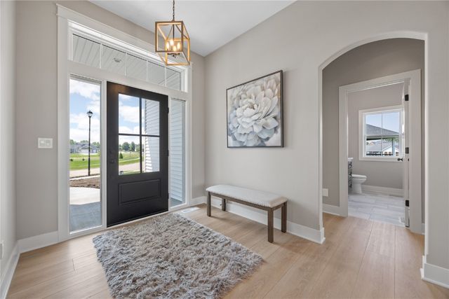 1000 Hampshire Circle, Marion, IA 52302