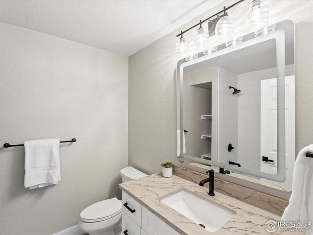 3081 S Ash St, Denver, CO 80222