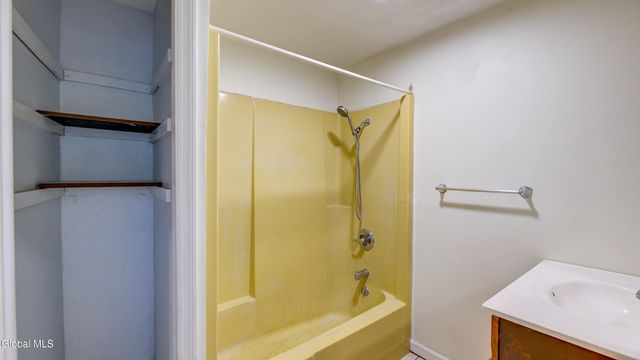 77-79 Barclay Street, Canajoharie, NY 13317