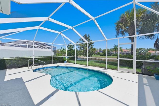 7615 Novara CT, Naples, FL 34114