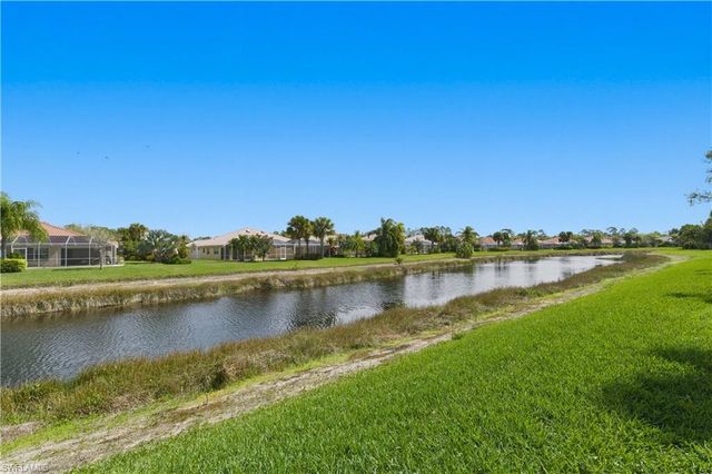 7615 Novara CT, Naples, FL 34114