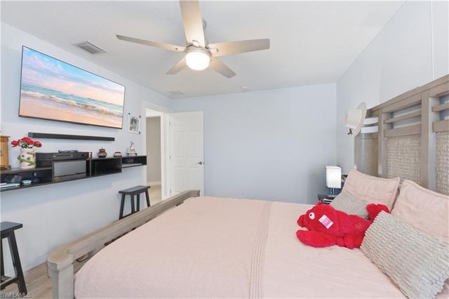 7615 Novara CT, Naples, FL 34114