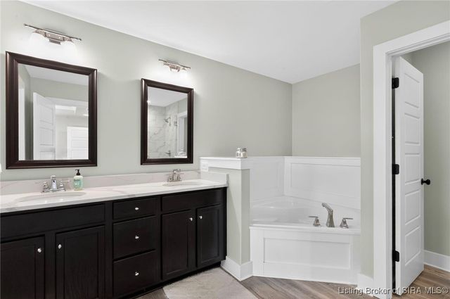 6109 Jackson Fields Drive, Charlestown, IN 47111