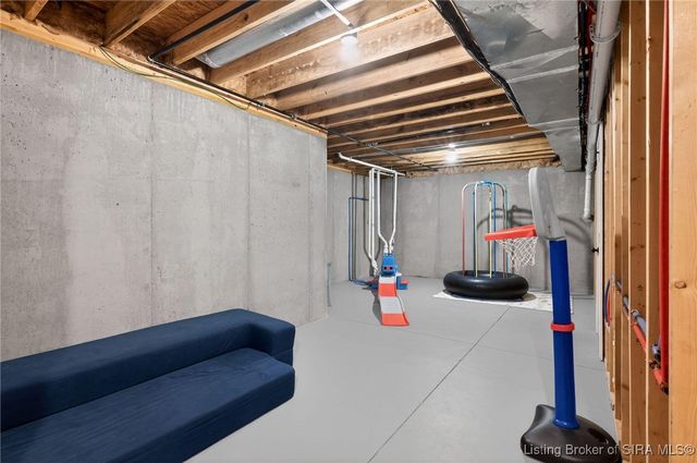 6109 Jackson Fields Drive, Charlestown, IN 47111