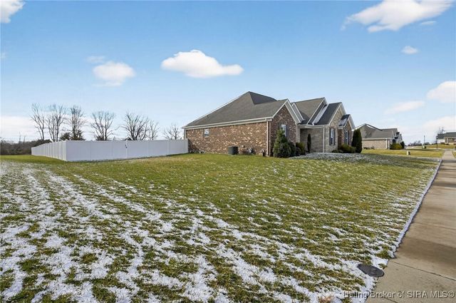 6109 Jackson Fields Drive, Charlestown, IN 47111