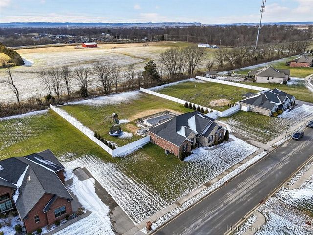 6109 Jackson Fields Drive, Charlestown, IN 47111