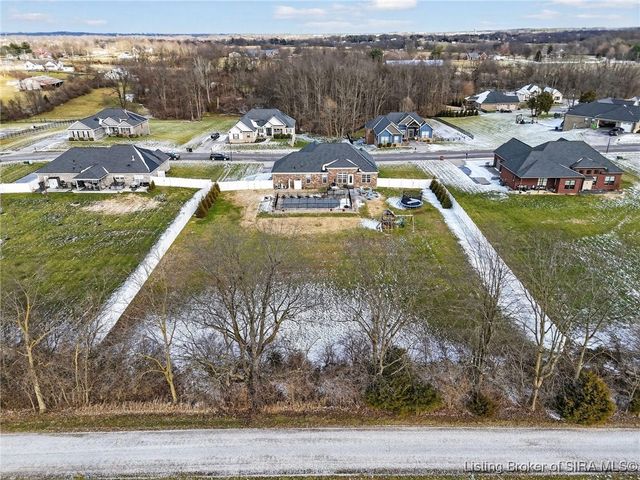 6109 Jackson Fields Drive, Charlestown, IN 47111