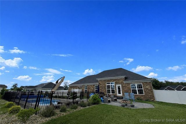 6109 Jackson Fields Drive, Charlestown, IN 47111