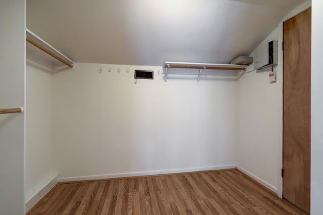6601 Brompton Road, West University Place, TX 77005