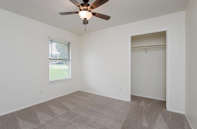 910 Garden View DR, Georgetown, TX 78628