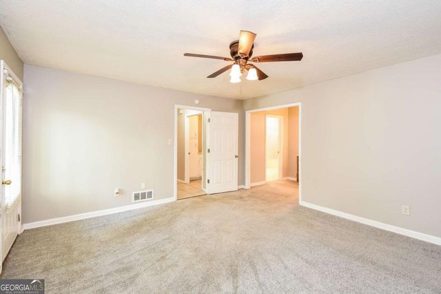 3305 Kelly Glen Court, Dacula, GA 30019