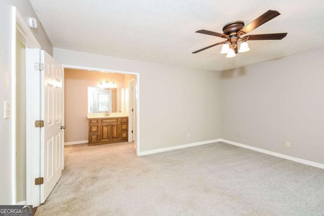 3305 Kelly Glen Court, Dacula, GA 30019