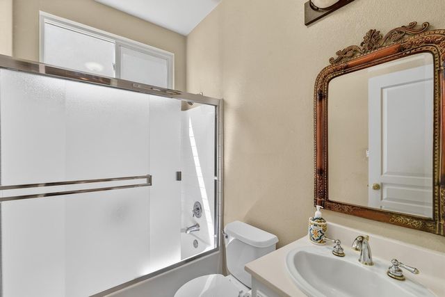 2110 Gerber Dr, Stockton, CA 95209