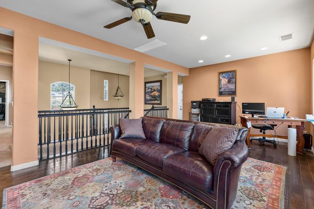 2110 Gerber Dr, Stockton, CA 95209