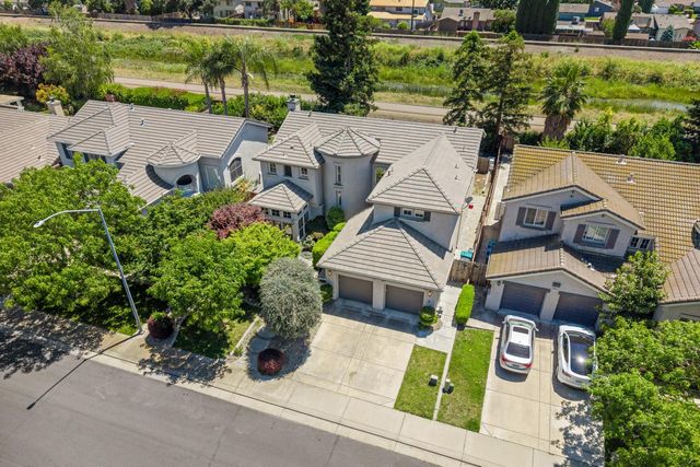 2110 Gerber Dr, Stockton, CA 95209