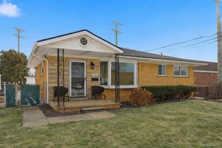 1544 Sheffield Road, Birmingham, MI 48009