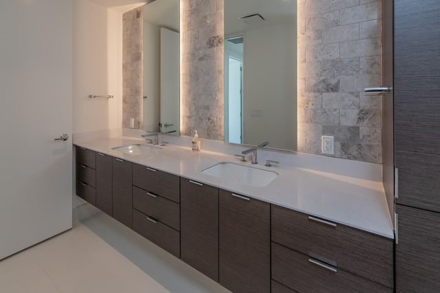 301 West Ave 3606, Austin, TX 78701