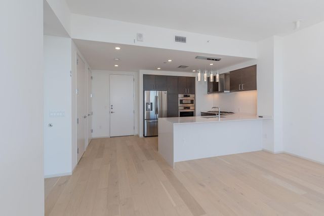 301 West Ave 3606, Austin, TX 78701